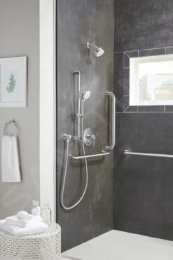 Grohe Essentials - Wandgreep, Chroom 40421001 -Badkamerartikelen Winkel 0d49ed64007b6ff82047b2b0