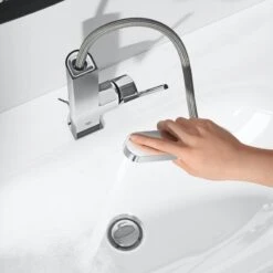 Grohe Plus - Wastafelkraan L, Met Waste En Uittrekbare Perlator, Chroom 23843003 -Badkamerartikelen Winkel 7f25863cf40986eb2b59d415